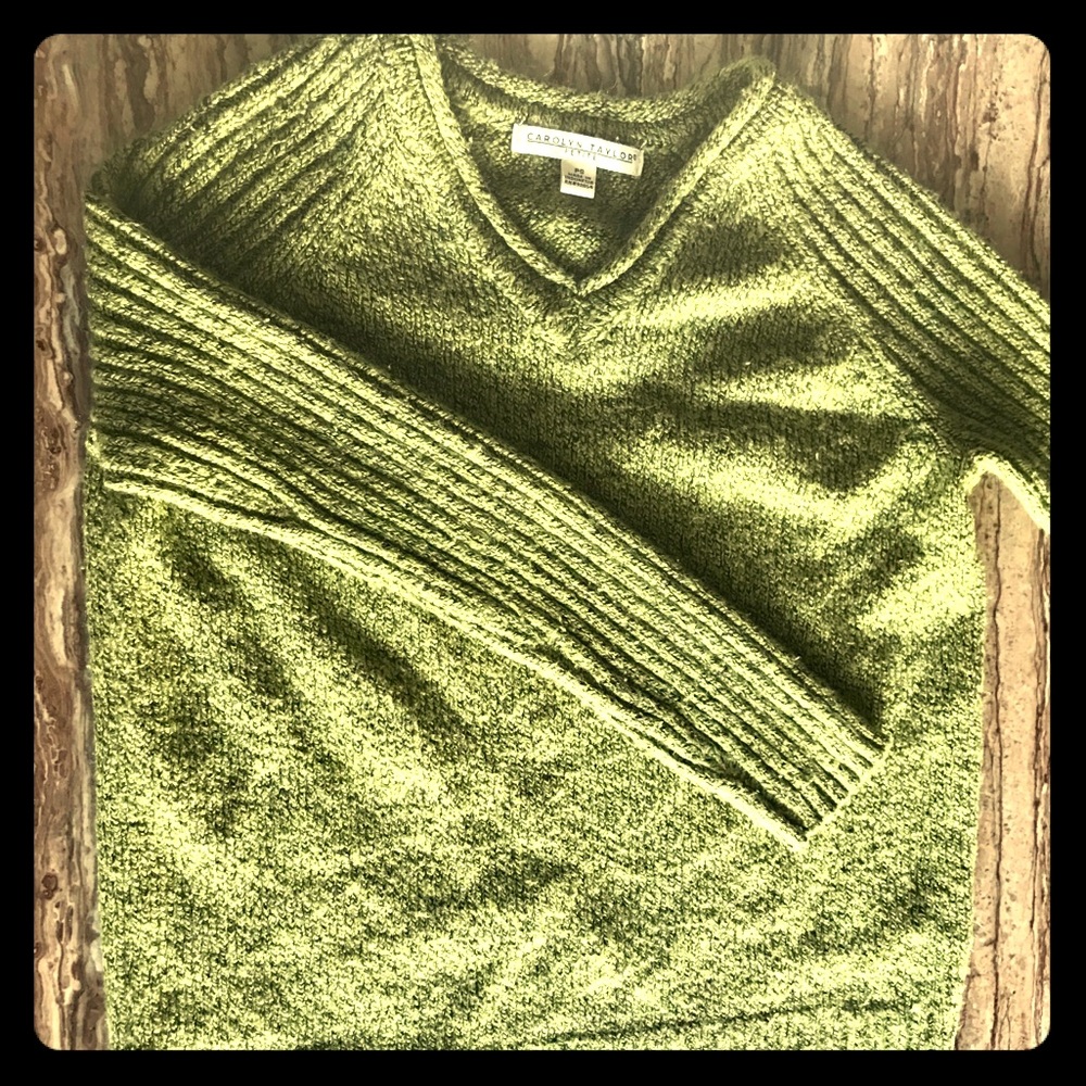❤️Carolyn Taylor Sweater❤️
